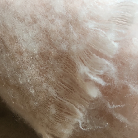 Elegant Fuzzy Oversized Pink And Cream Scarf - Picture 3 of 5